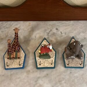 Vintage-Three Handmade(Wood And Clay) Animal Wall Coat Hooks -Made In Peru 🇵🇪